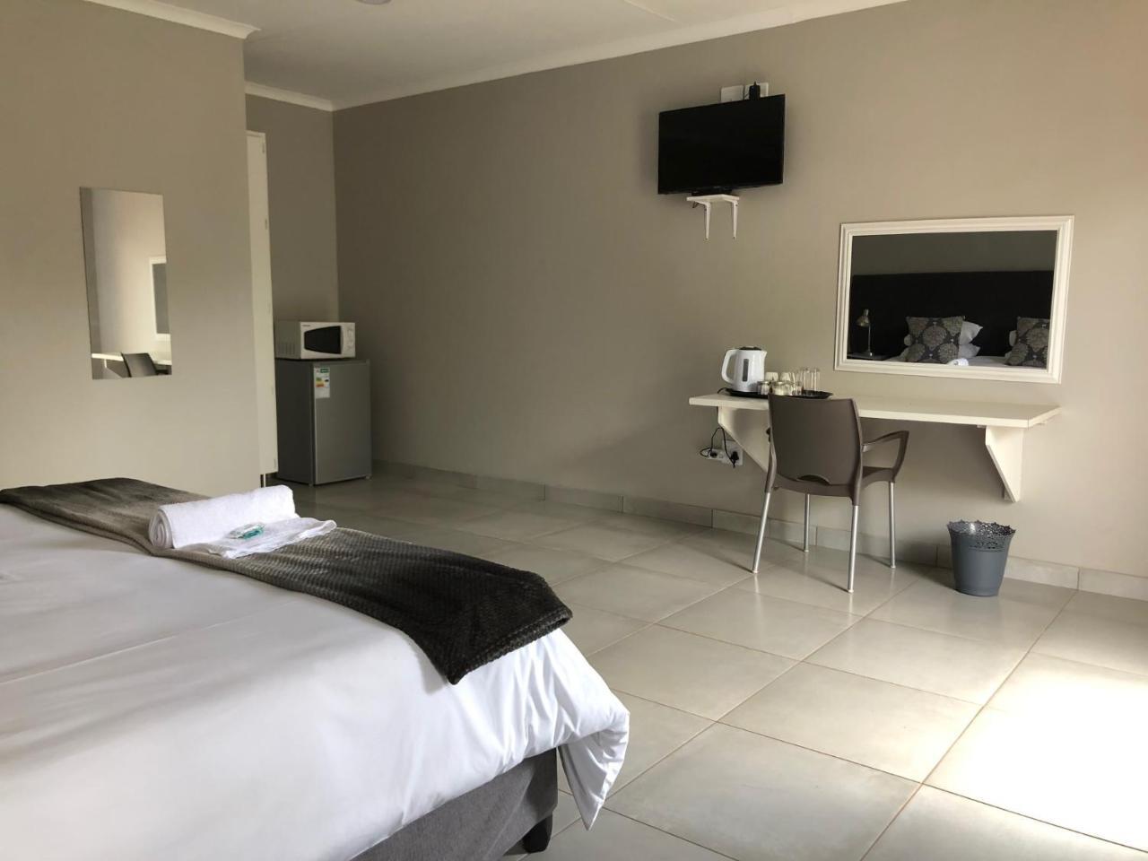 Odelia Guest House Mokopane Luaran gambar